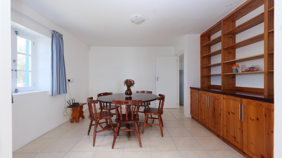 5 Bedroom Property for Sale in Struisbaai Western Cape